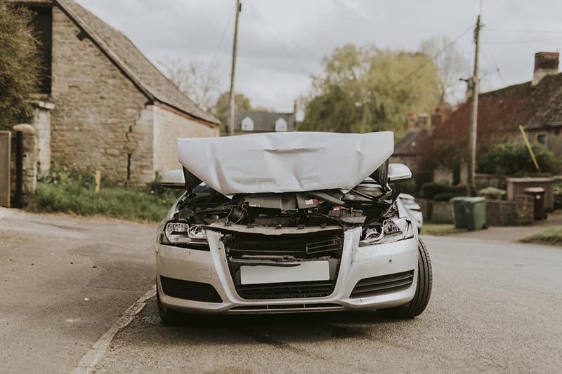 11When Should You Get a Lawyer for a Car Accident